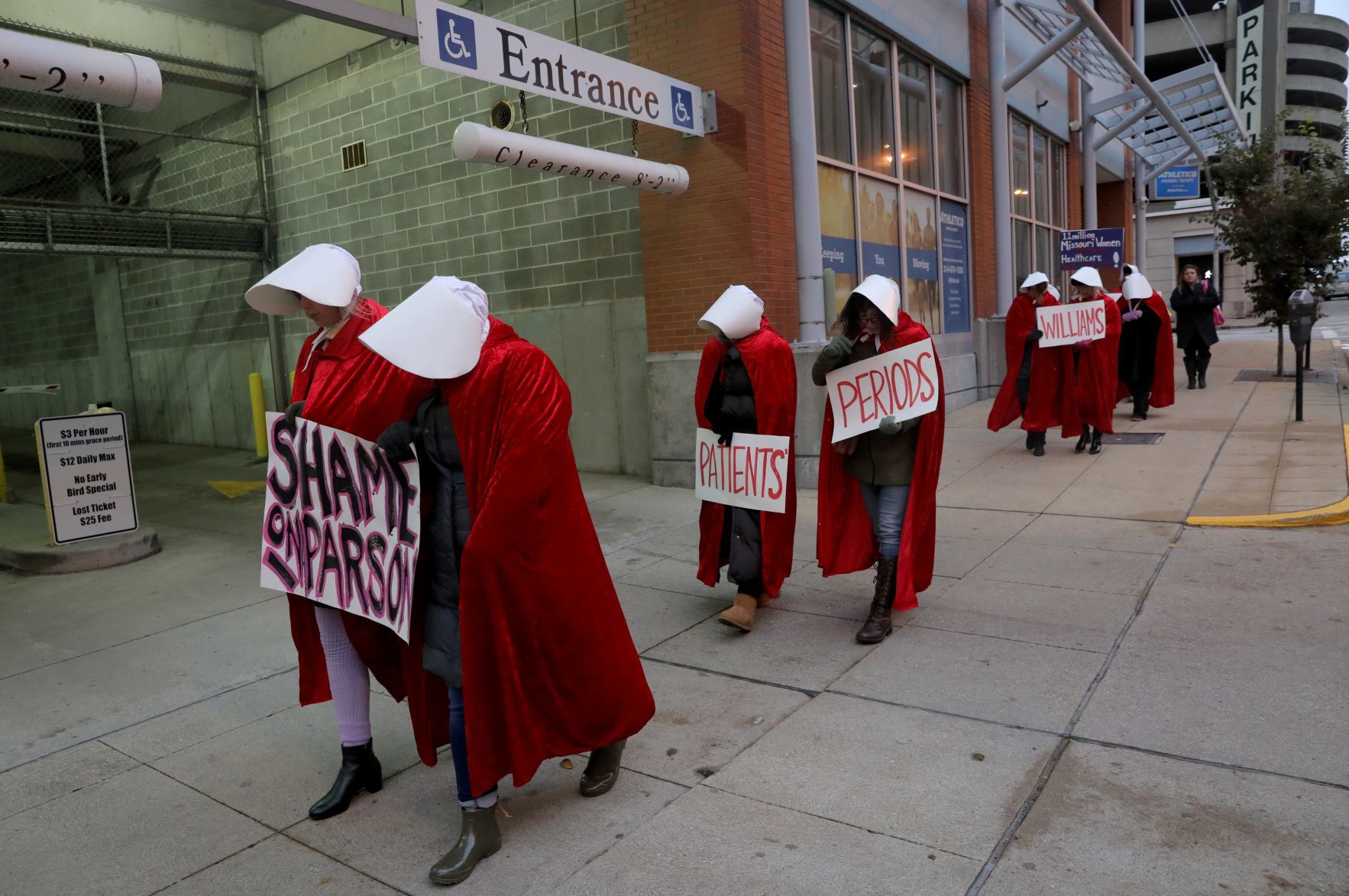 Day 4 - Hearings on fate of Missouri's lone abortion clinic